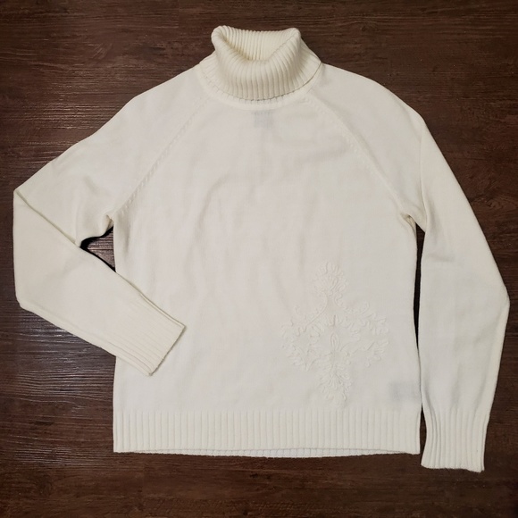 3 for $15 / Off-White Turtleneck Petite Sweater - Picture 4 of 6